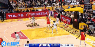 攻防发力！杨瀚森送大帽 米奇快攻反击一条龙单臂暴扣