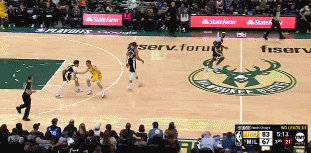 罗林斯运球8秒未过半场&不服气 与沃克双双吃T 里弗斯满脸难看